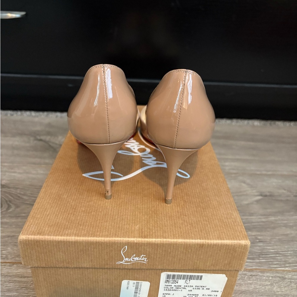 Christian Louboutin Iriza Beige Patent Heels size size 36.5 - Picture 4 of 6